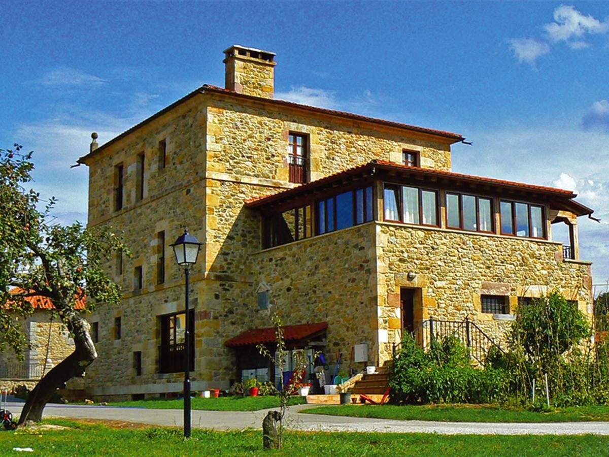 Posada Ribera Del Pas Iruz Exterior foto