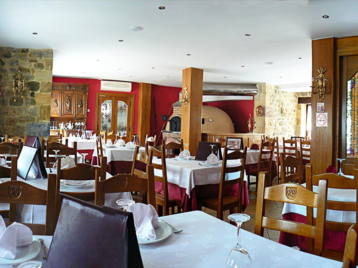 Posada Ribera Del Pas Iruz Exterior foto